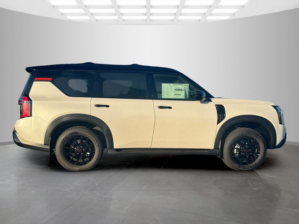 New 2026 Aspen White TriCoat / Super Black Two-tone Nissan PRO-4X® image 6