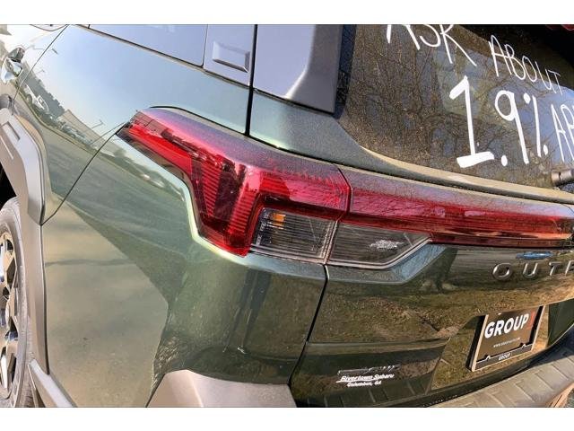 New 2026 DEEP EMERALD GREEN PEARL Subaru Limited image 14