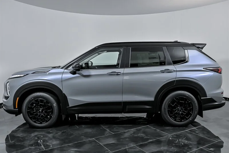 2025 Mitsubishi Outlander Trail Edition - Photo 6