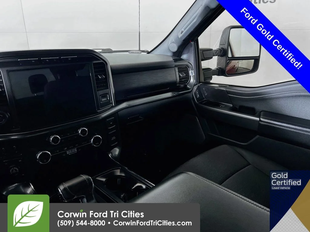 Used 2021 Rapid Red Metallic Tinted Clearcoat Ford XLT image 27