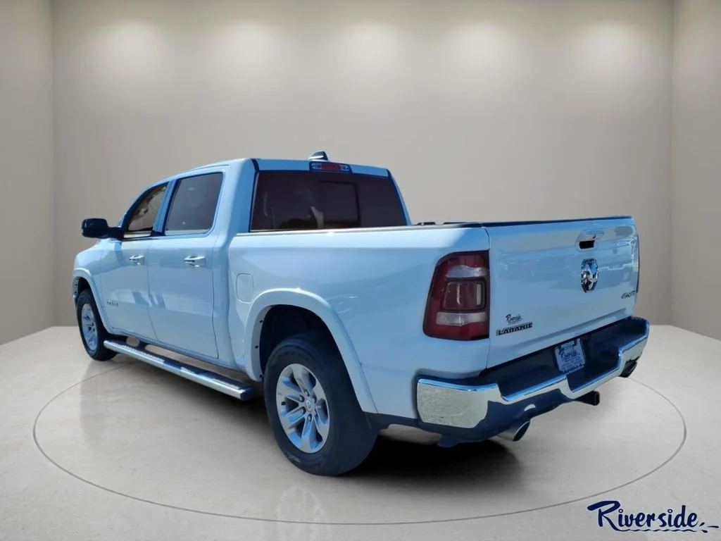Used 2022 White Ram Laramie image 4
