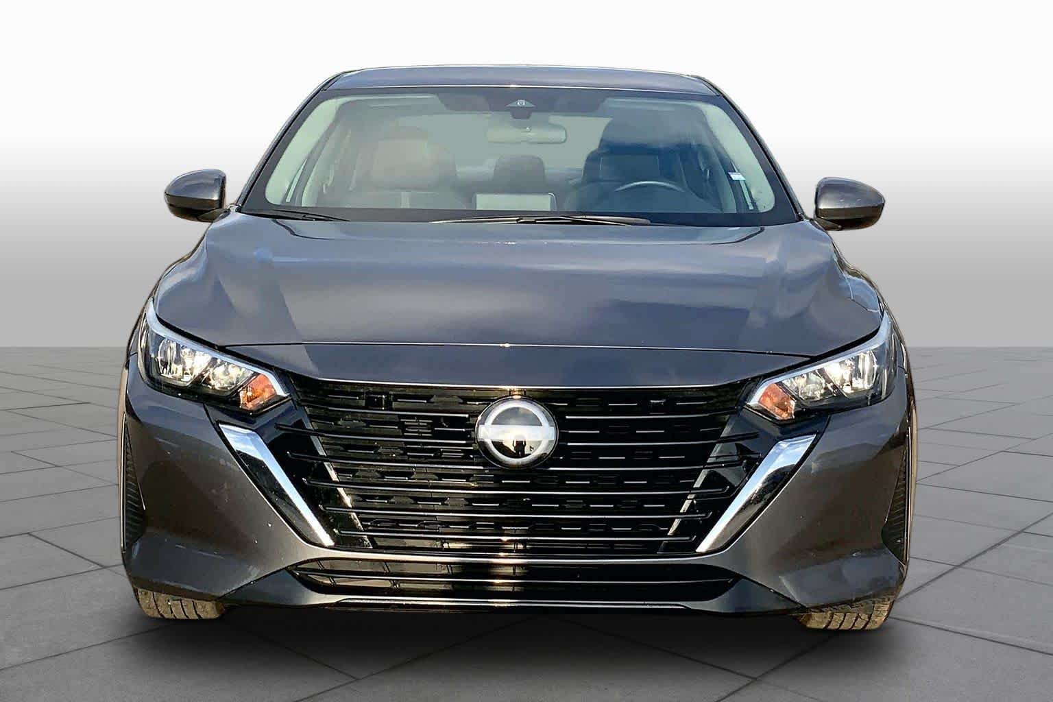 Used 2024 Gun Metallic Nissan SV image 4