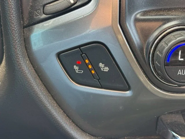 Used 2016 Silver Chevrolet LT image 21