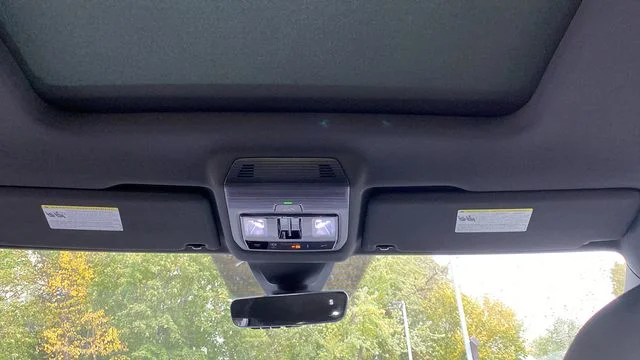 2026 Volkswagen Atlas Cross Sport SE w/Tech - Photo 24