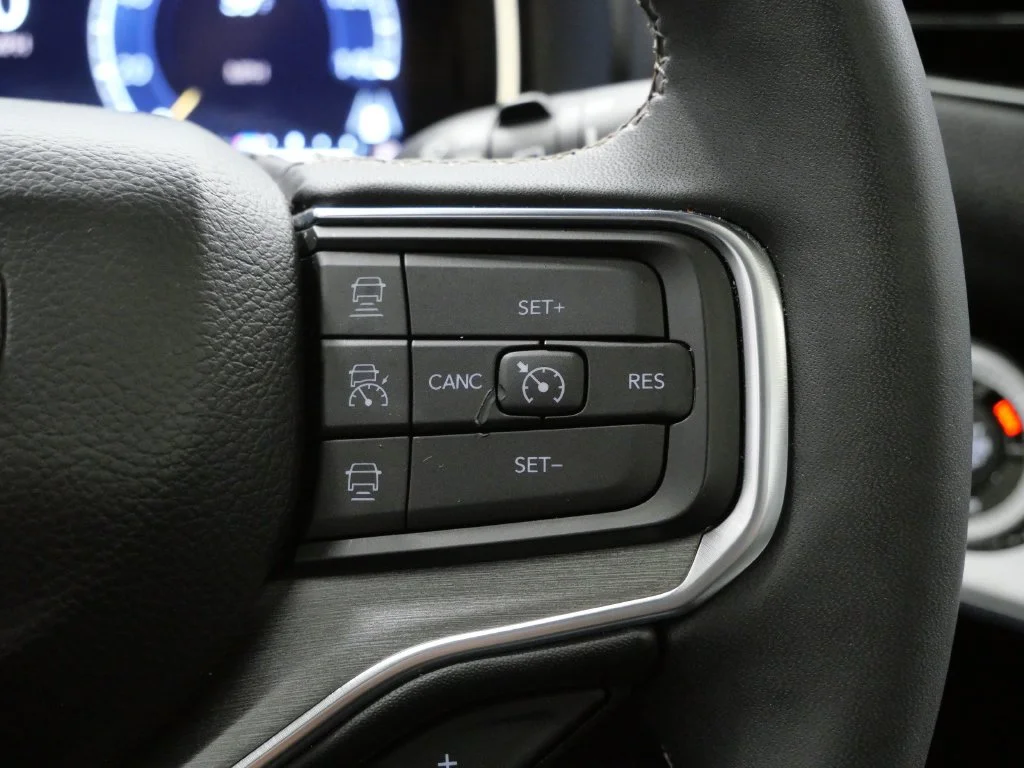 Used 2023 Silver Jeep Series II image 18