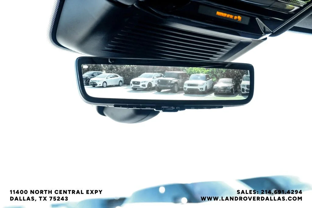 New 2026 Fuji White Land Rover Dynamic SE image 26