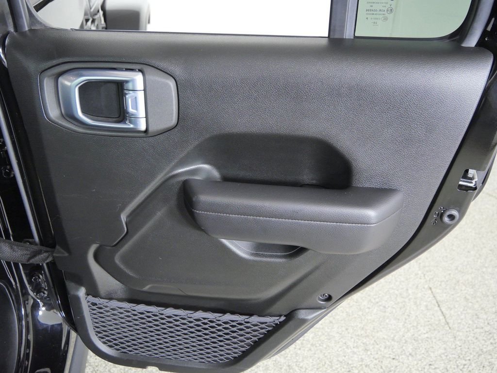 Used 2021 Black Jeep Willys image 22