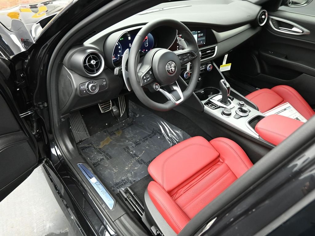 2026 ALFA ROMEO GIULIA (952) - Image 8