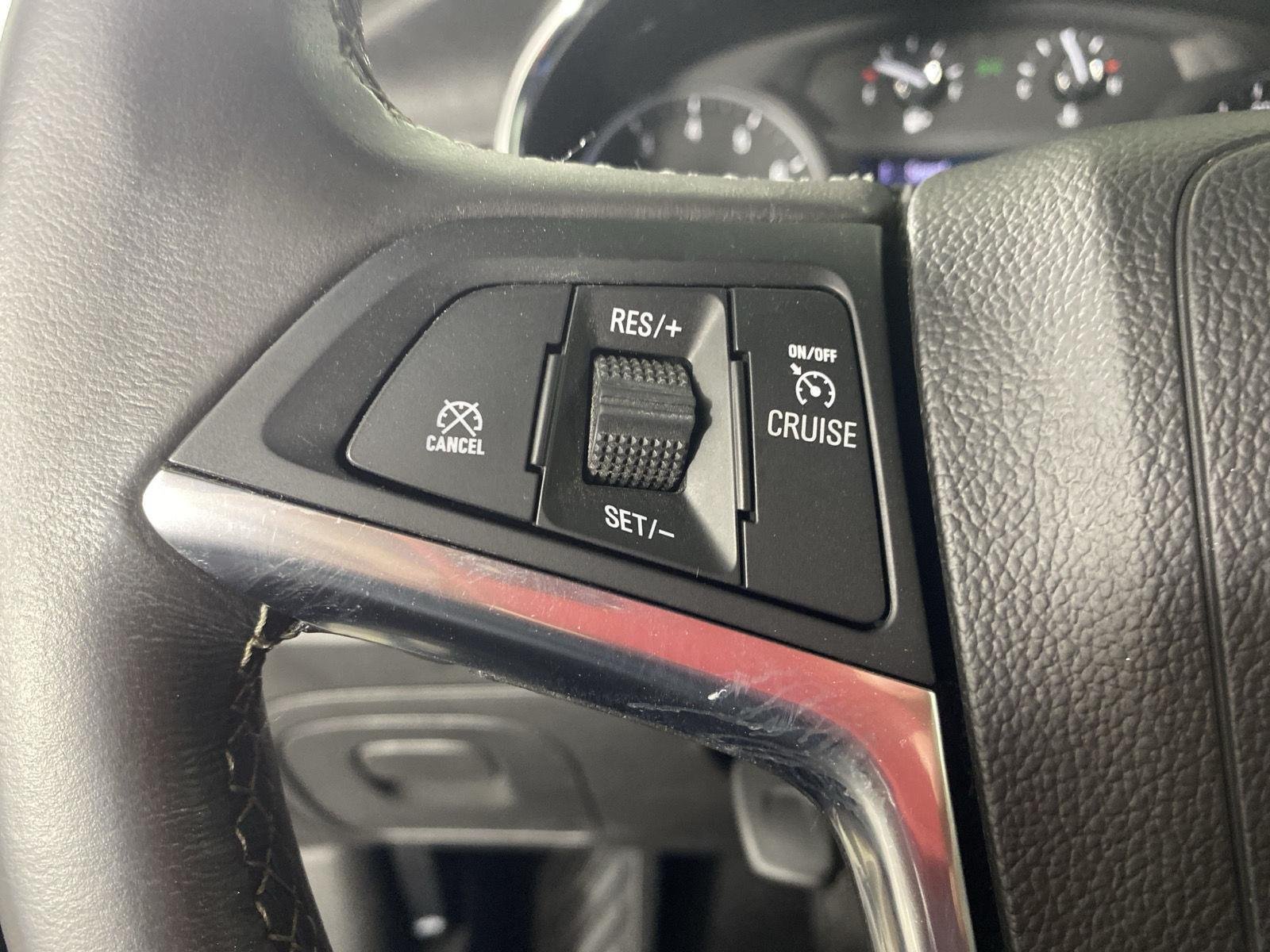 Used 2020 Ebony Twilight Metallic Buick Preferred image 14