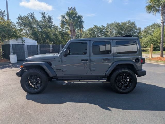 Used 2023 Gray Jeep Sport S image 6