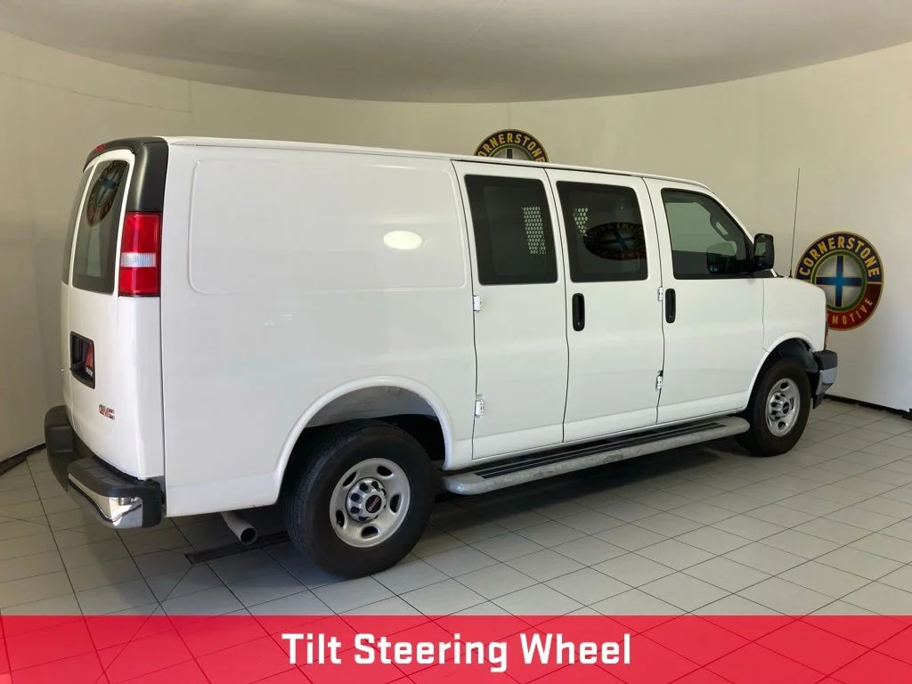 Used 2025 White GMC Work Van image 14