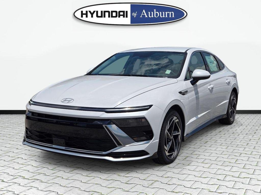 New 2026 White Hyundai SEL Sport image 10
