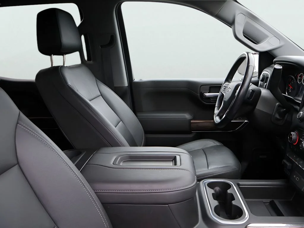 Used 2021 Silver Chevrolet LT Trail Boss image 12