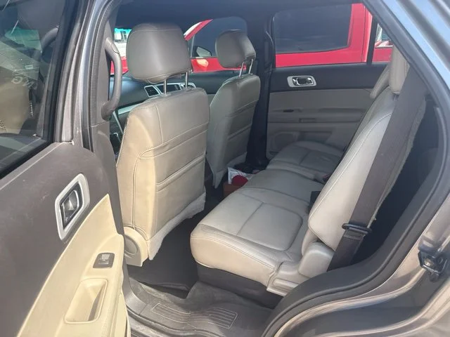 Used 2014 Black Ford XLT image 6