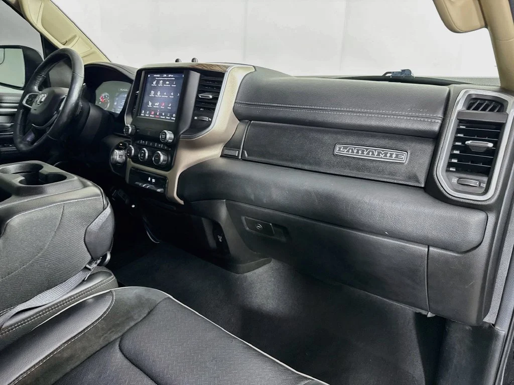 Used 2019 Black Ram Laramie image 34