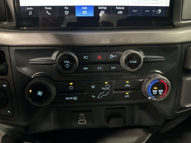Used 2025 White Ford XL image 21