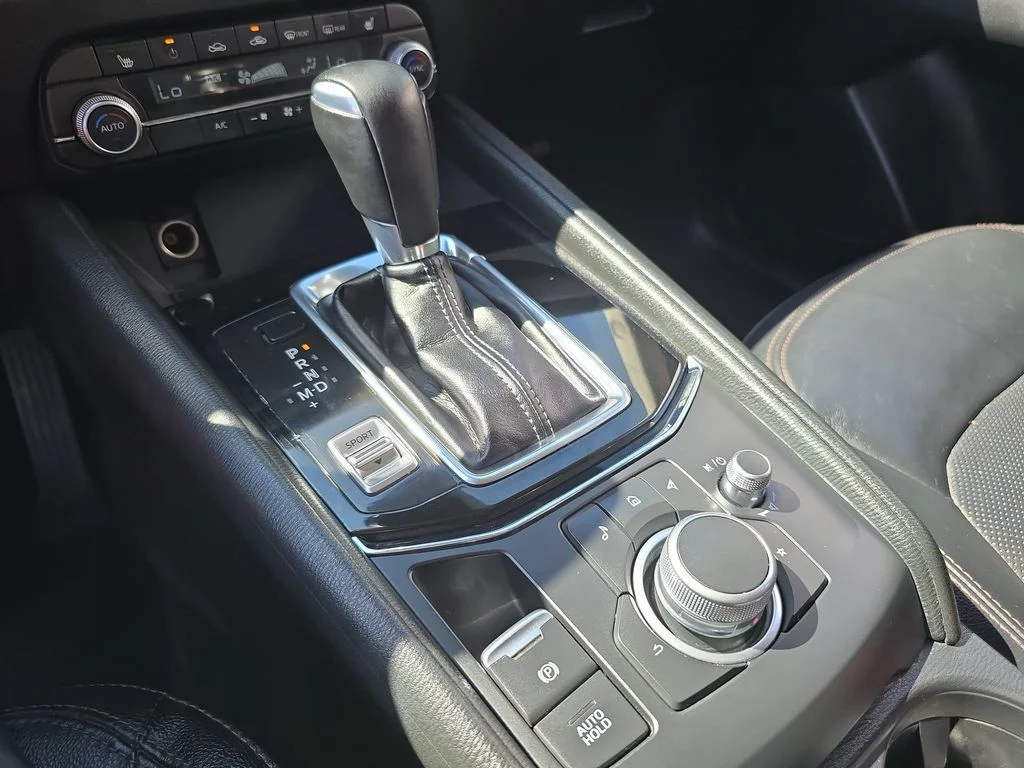 2023 Mazda CX-5 S Preferred package - Photo 16