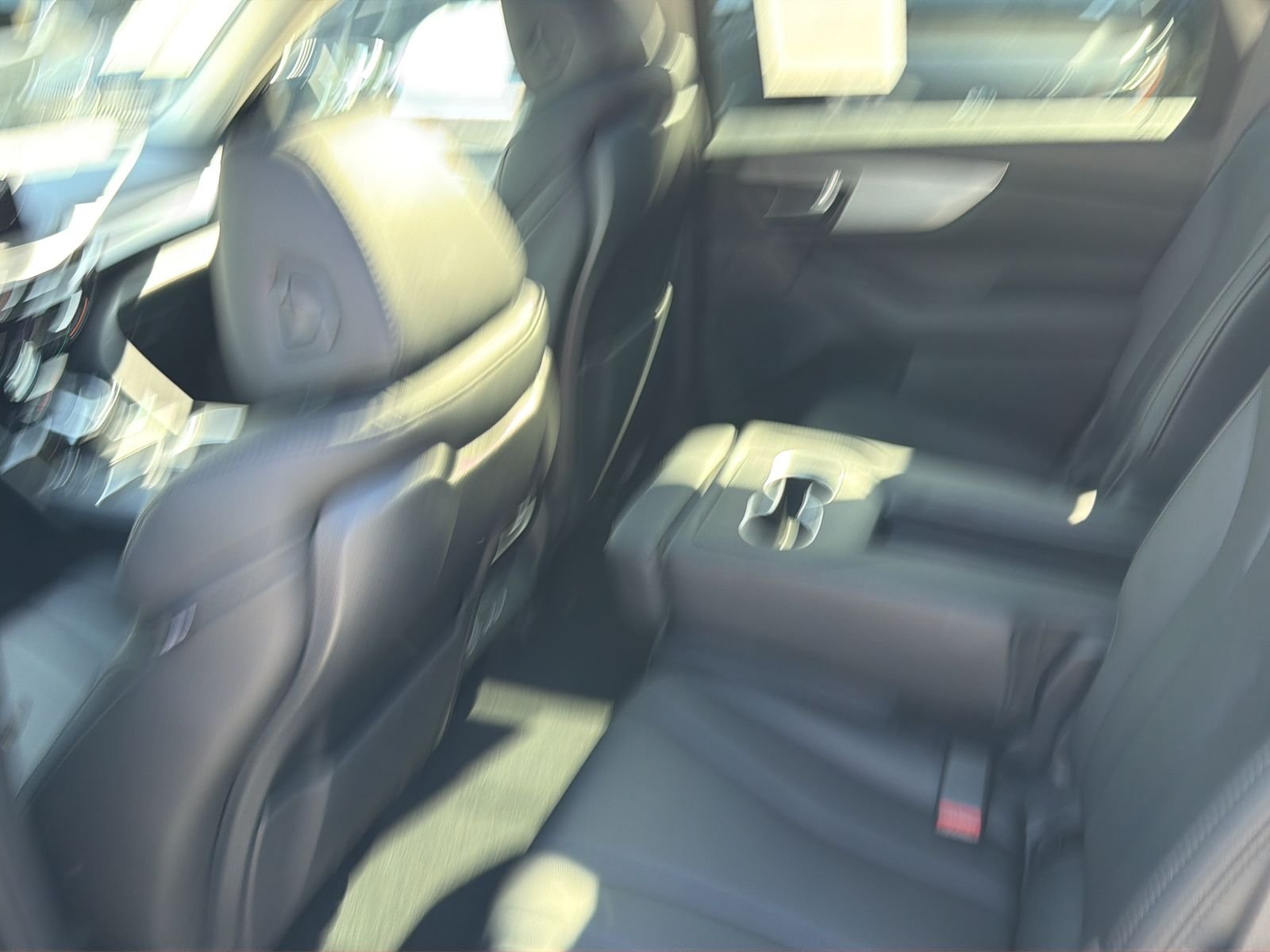 Used 2025 Majestic Black Pearl Acura Base image 34