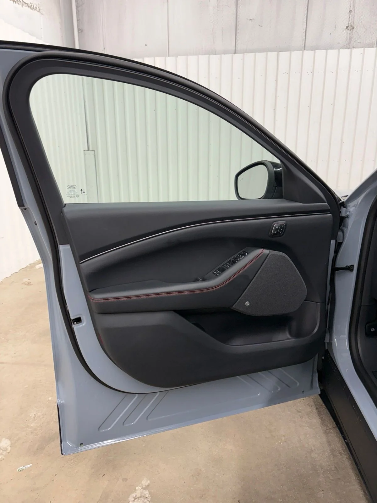New 2026 Glacier Gray Metallic Tri-coat Ford Premium image 10