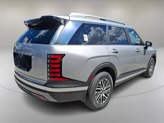 New 2026 Silver Hyundai SEL Convenience image 7