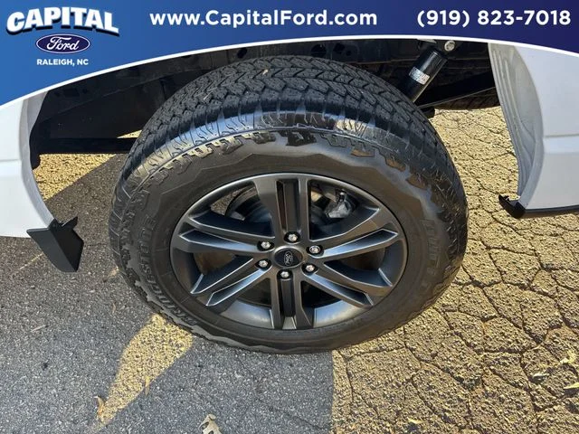 Used 2022 White Ford XLT image 13