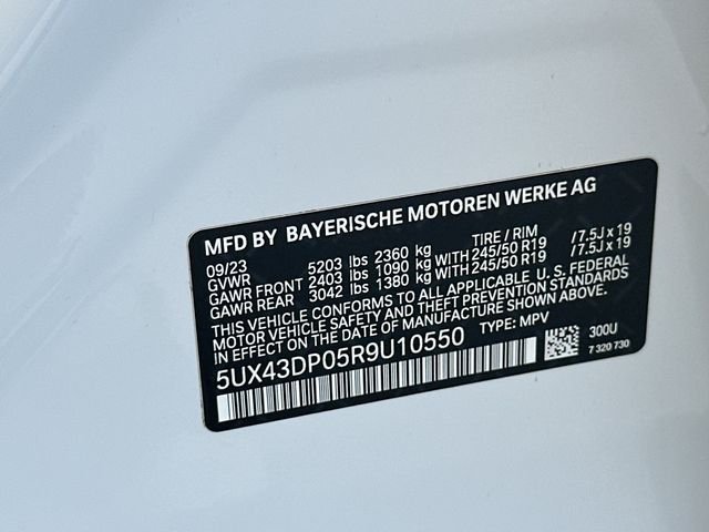 Certified Used 2024 White BMW sDrive30i image 34