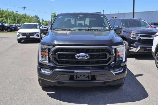 Used 2023 Black Ford XLT image 4