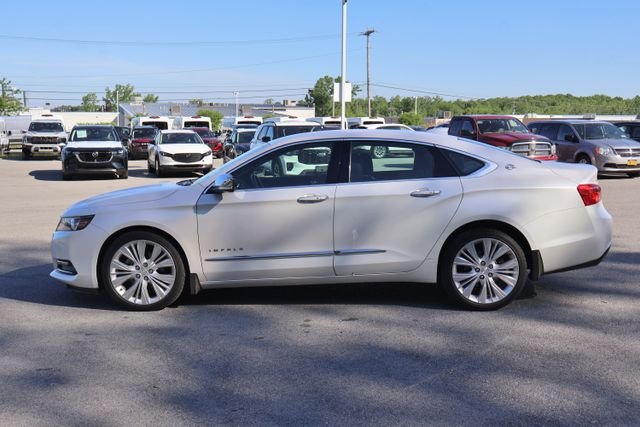 Used 2017 Beige Chevrolet Premier image 4