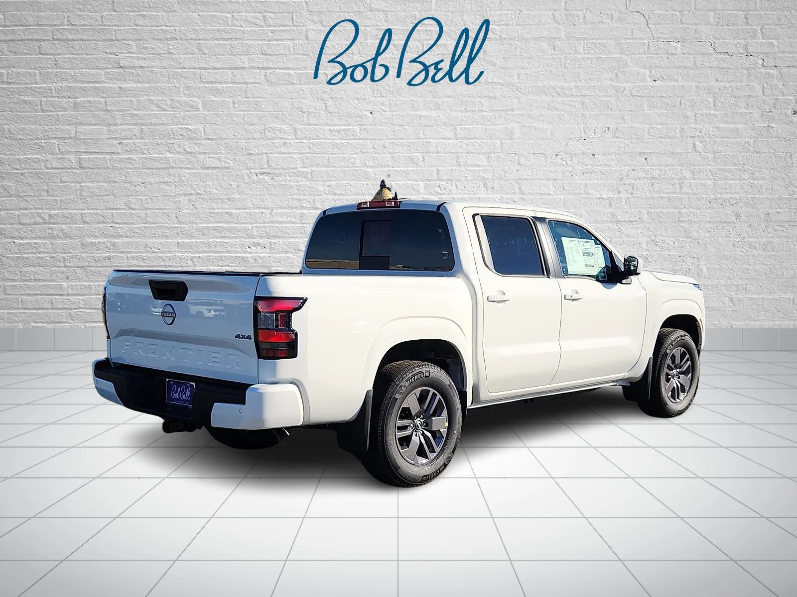 New 2026 Glacier White Nissan Crew Cab SV image 4
