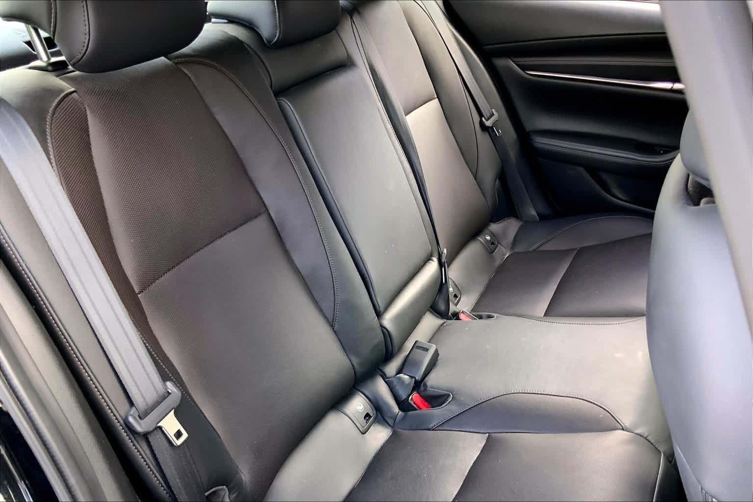Used 2019 Jet Black Mica Mazda w/Premium Pkg image 19
