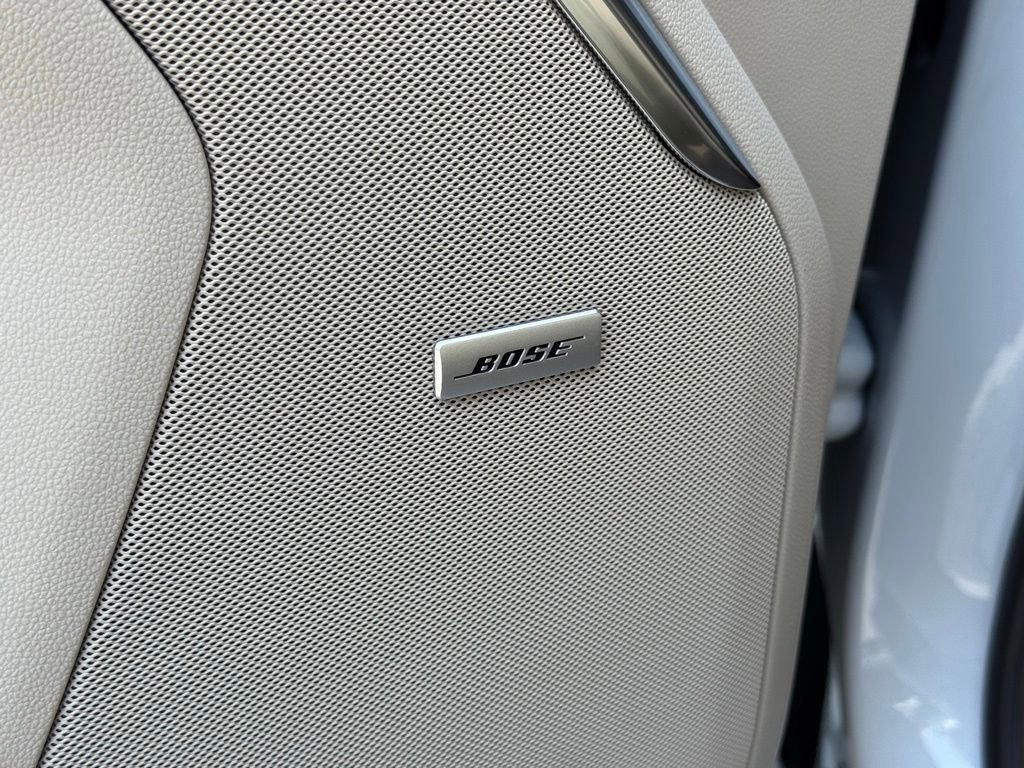 2026 GMC Yukon XL Denali - Photo 12