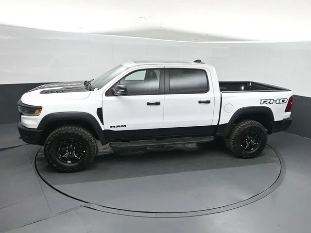 New 2026 Bright White Clear-Coat Exterior Paint RAM RHO image 35