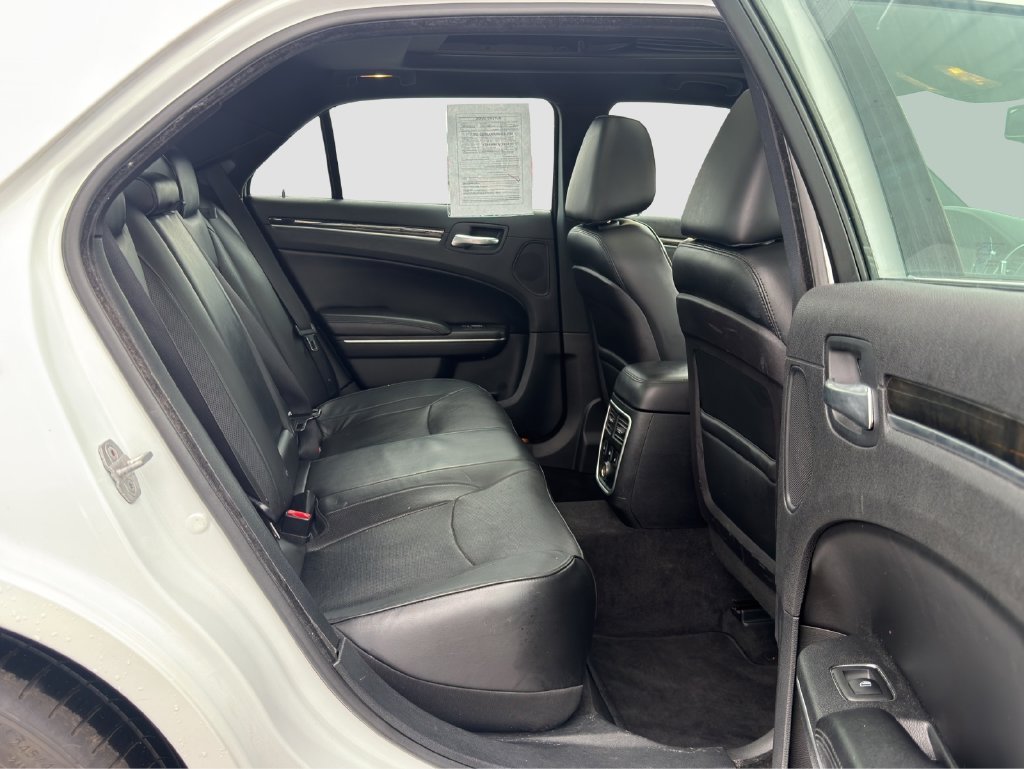 Used 2012 White Chrysler C image 23