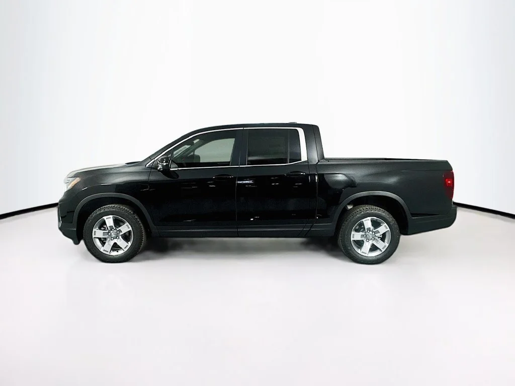 New 2026 Crystal Black Pearl Honda RTL image 4