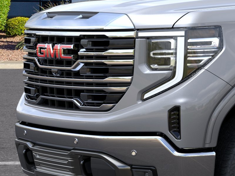 2026 GMC Sierra 1500 SLT - Photo 13
