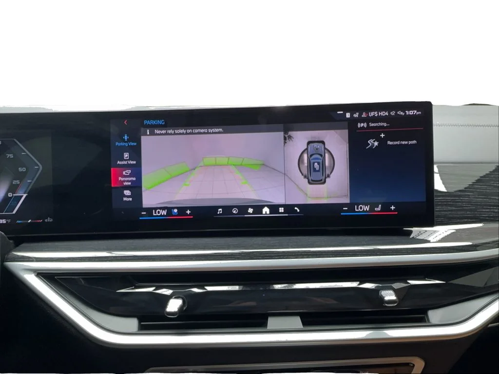 Used 2025 Gray BMW M60i image 52