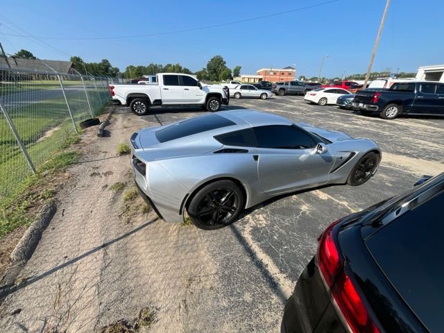 Used 2017 Silver Chevrolet Stingray image 2