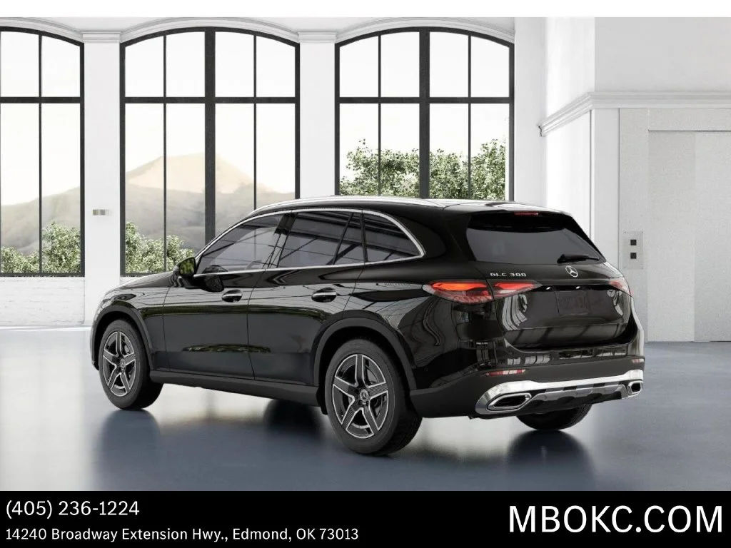 Used 2026 Black Mercedes-Benz GLC 300 image 30
