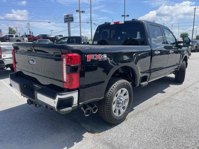 2025 Ford F-350 Super Duty Lariat - Photo 3