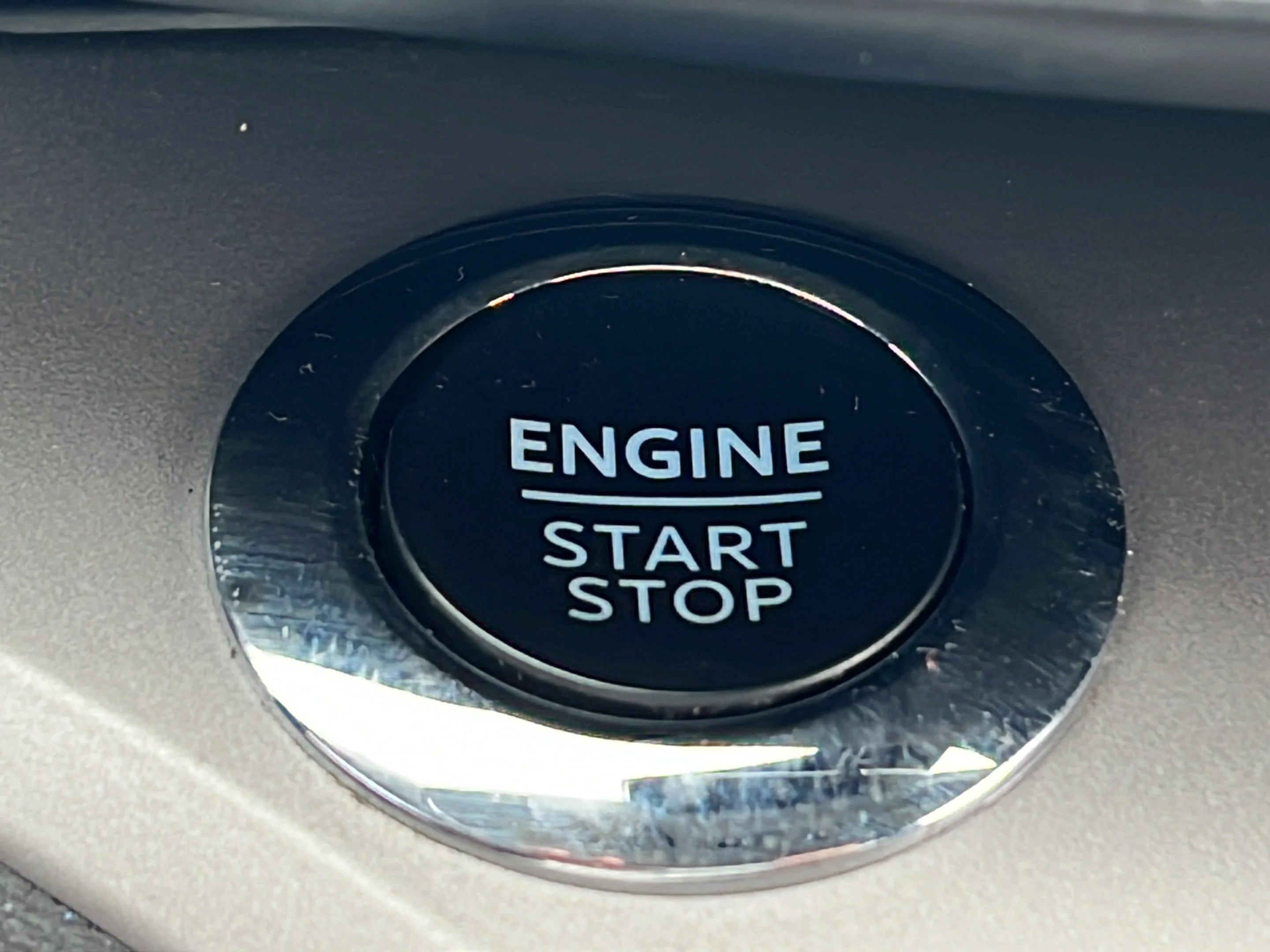 Used 2023 Silver Metallic Ford XLT image 25