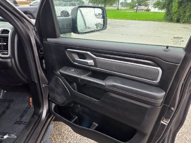 Certified Used 2020 Granite Crystal Metallic Clearcoat Ram Big Horn image 14