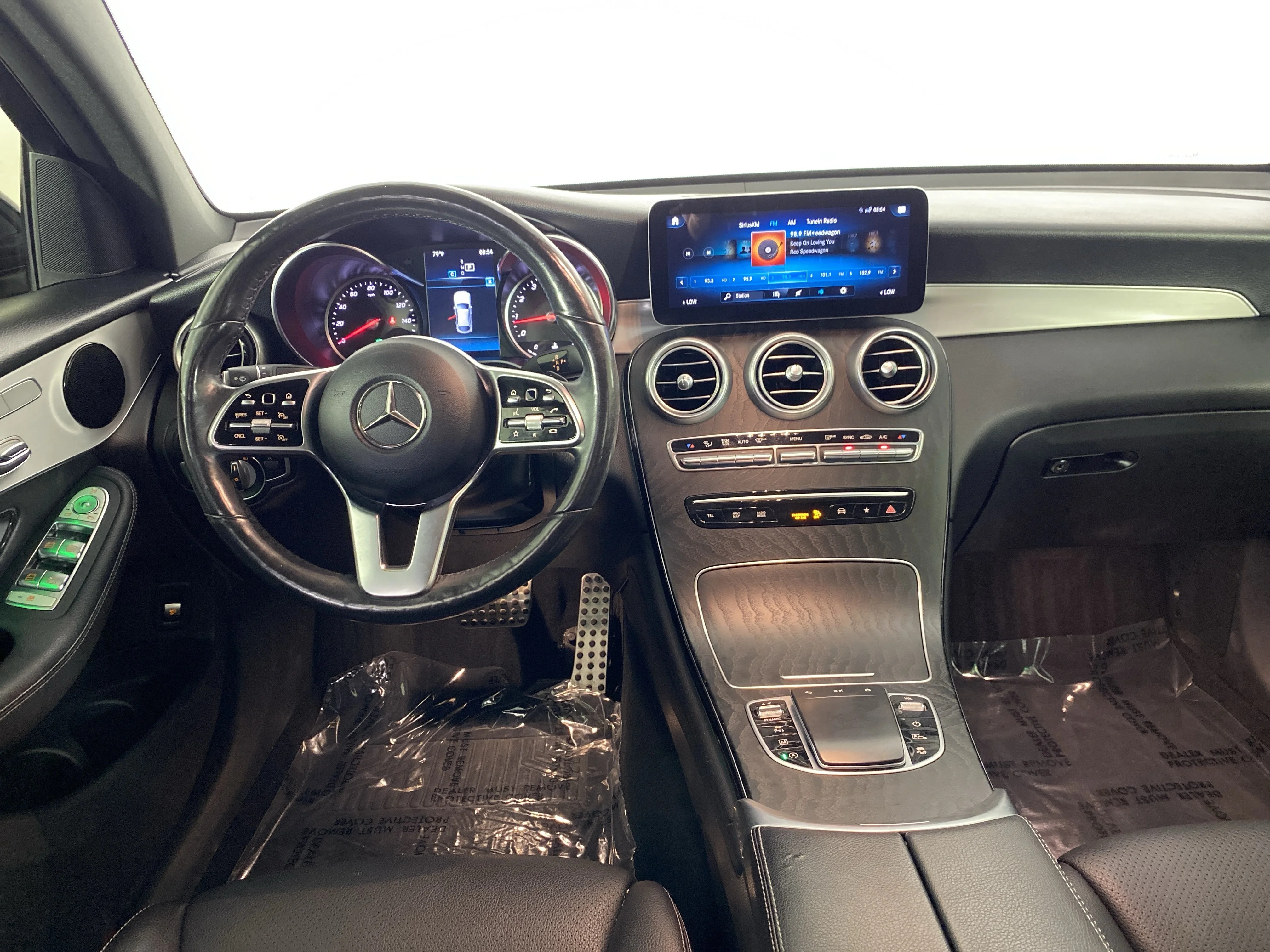 Used 2021 Obsidian Black Metallic Mercedes-Benz GLC 300 image 18