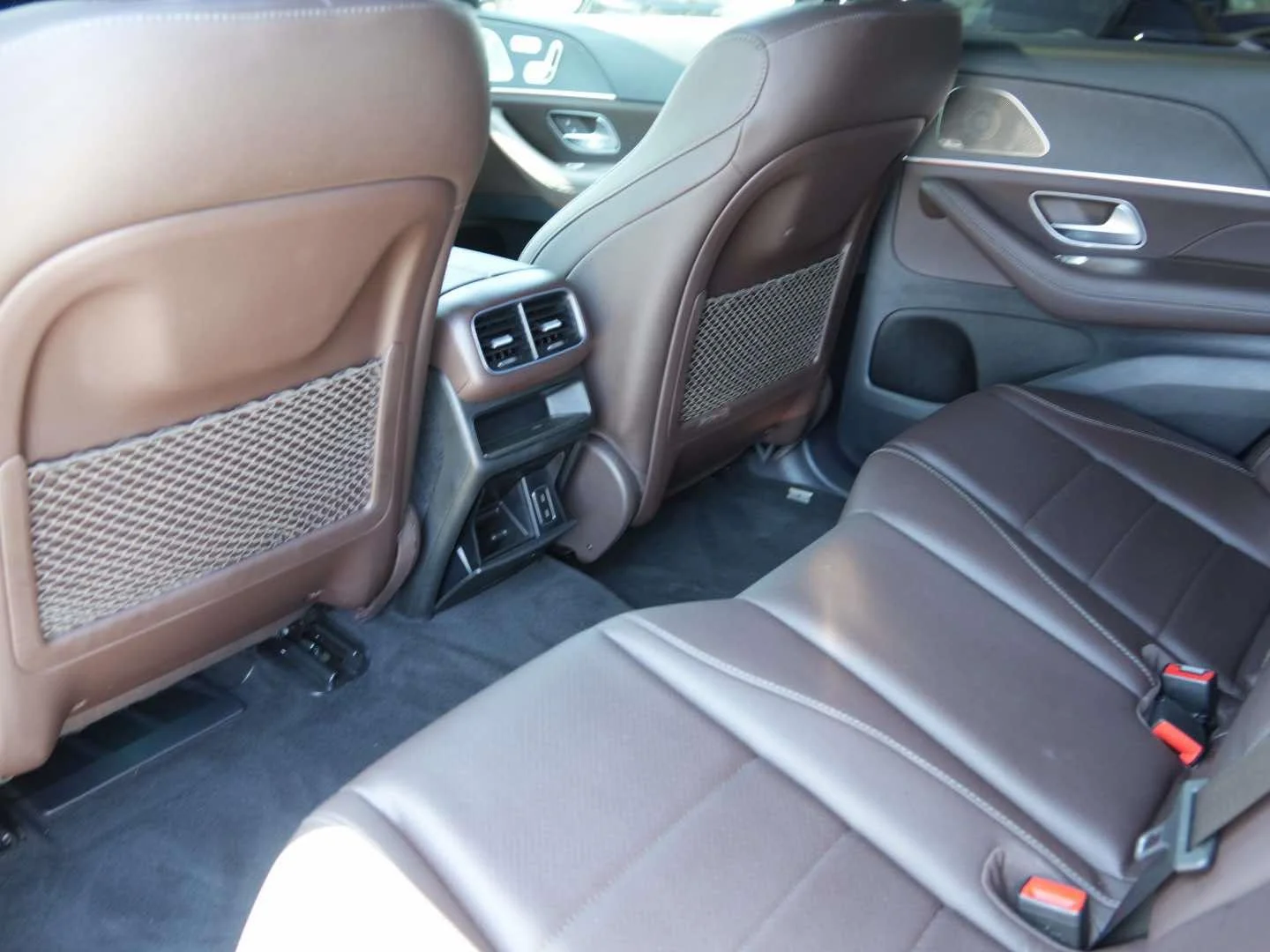 Used 2022 Polar White Mercedes-Benz GLE 350 SUV image 11