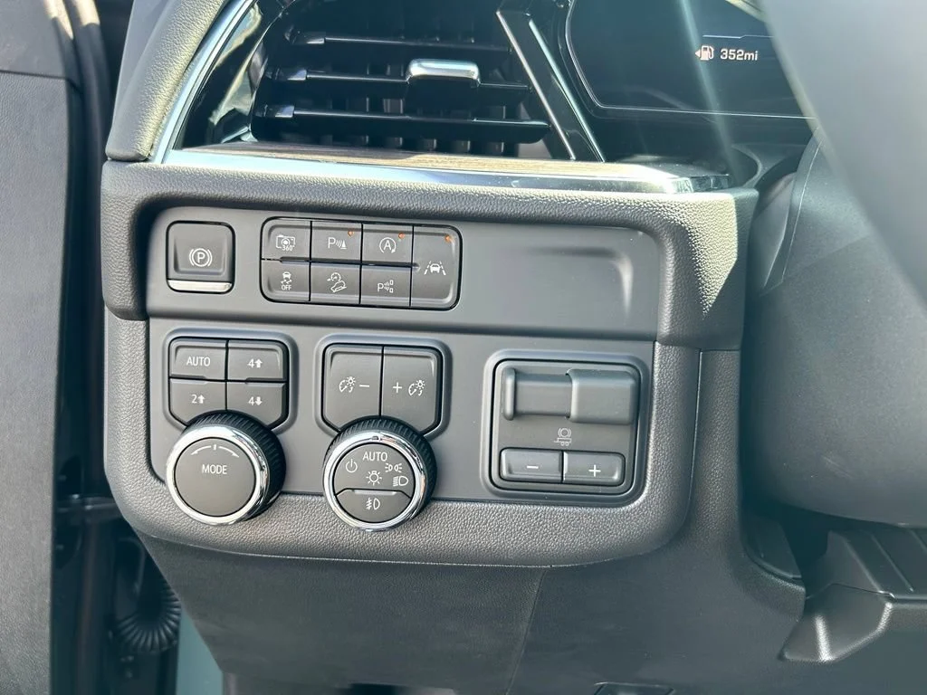 New 2026 Cypress Gray Chevrolet Z71 image 20