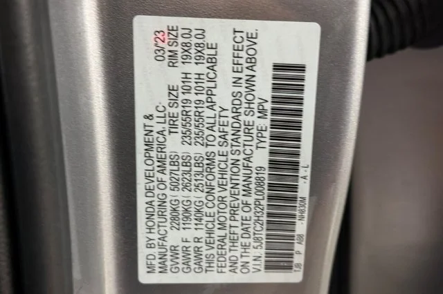 Used 2023 Lunar Silver Metallic Acura Base image 38