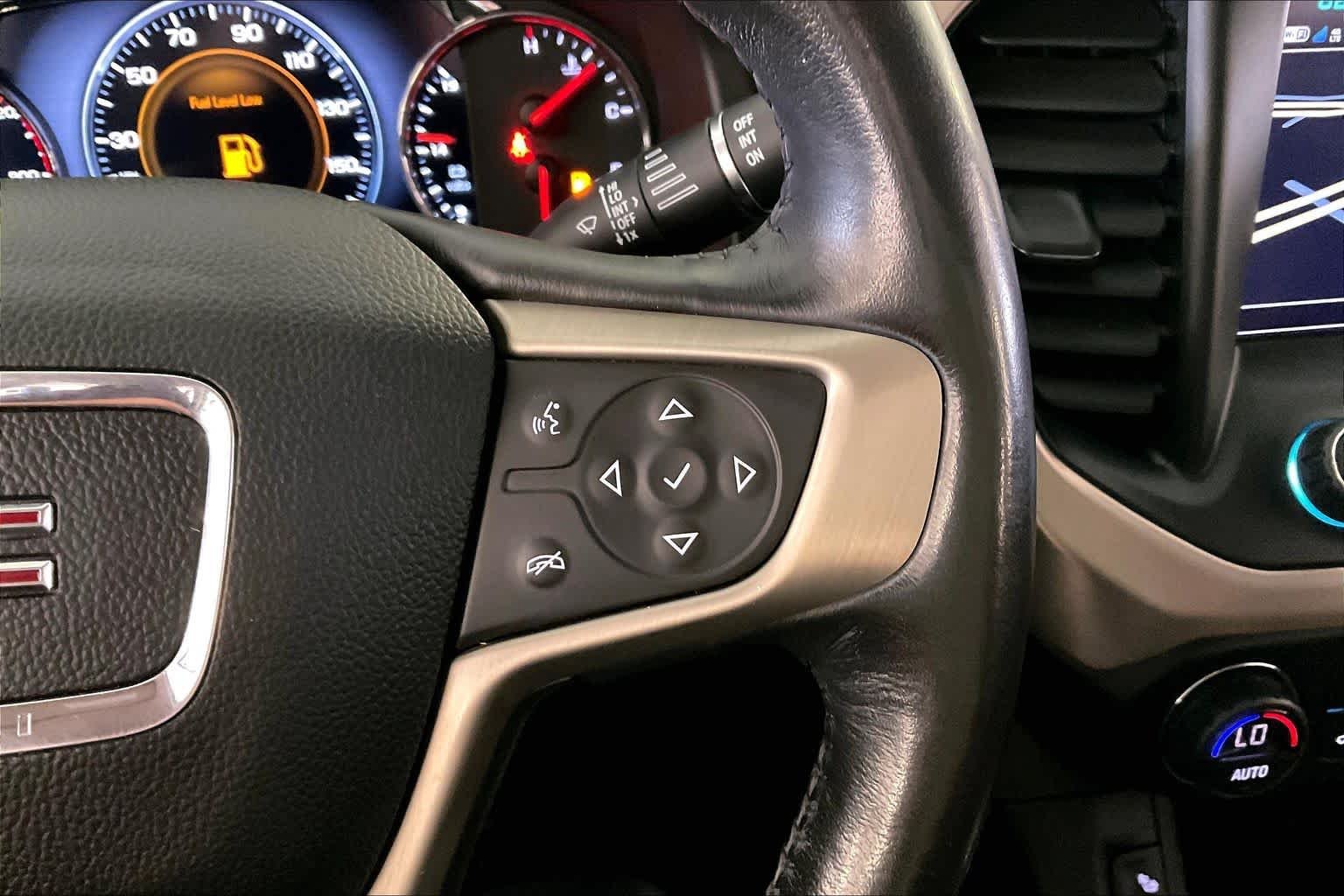 Used 2019 Ebony Twilight Metallic GMC Denali image 22