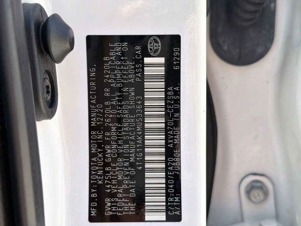 Used 2021 White Toyota SE image 40