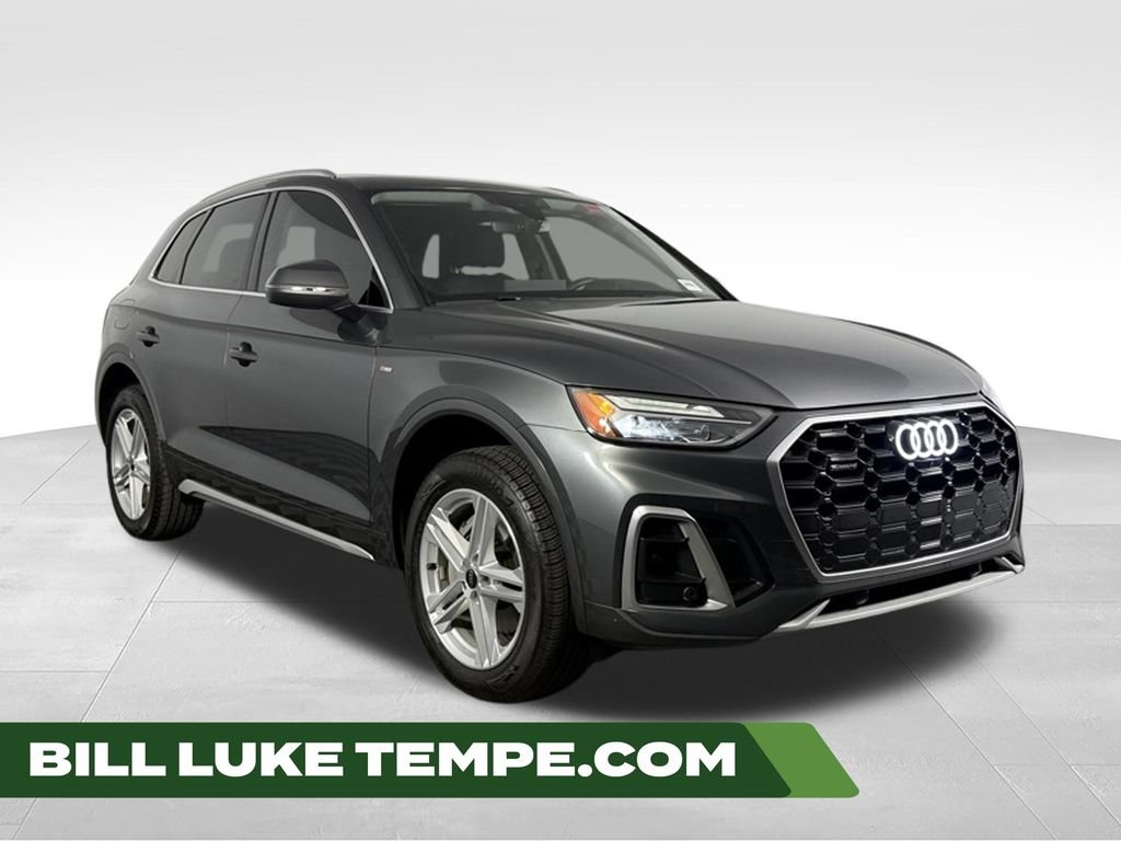 2024 Audi Q5 55 e Premium Plus's photo