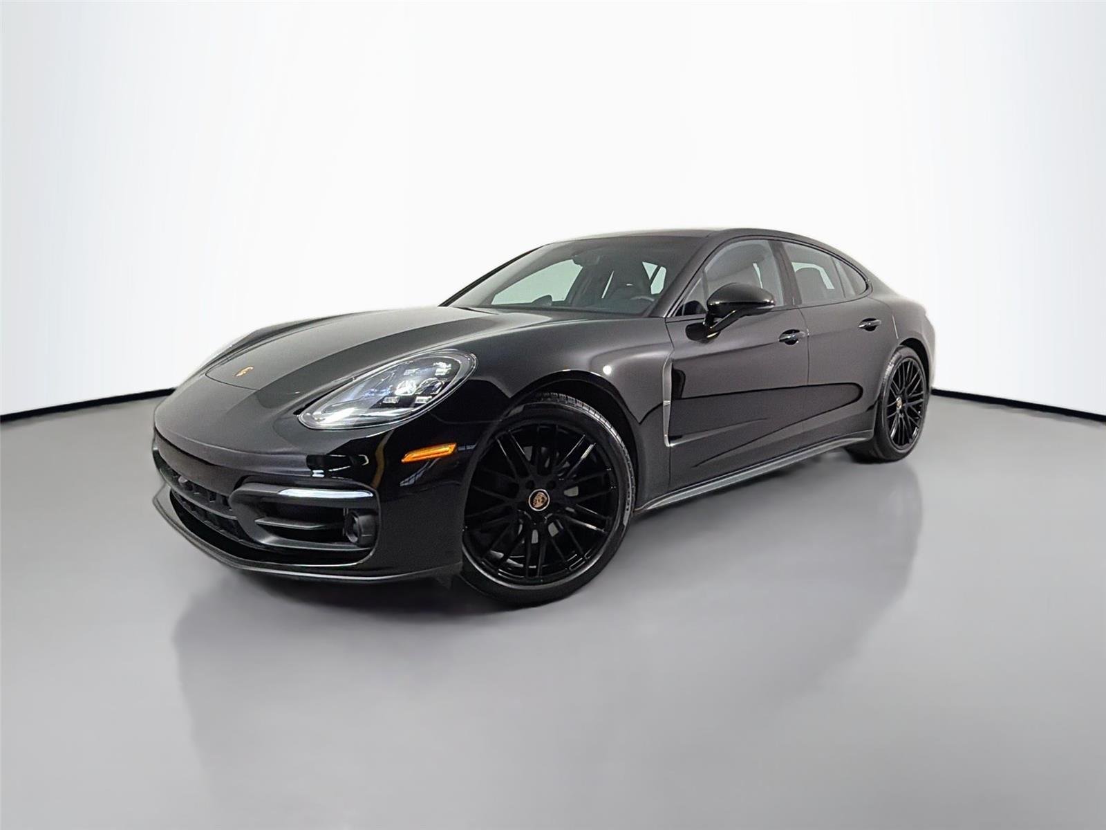2023 Porsche Panamera