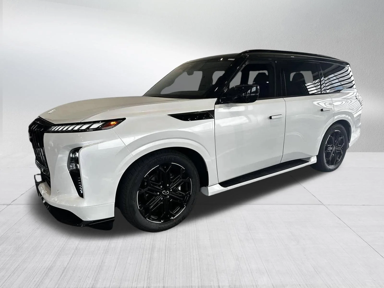 2026 INFINITI QX80 Sport 4WD's photo